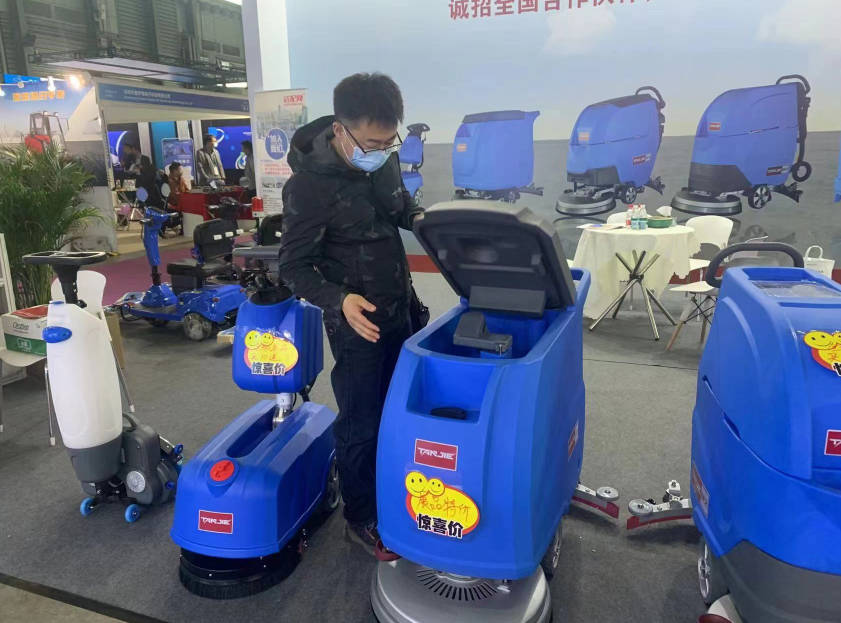 武清坦洁洗地机公司致力于电动洗地机的生产、销售和服务百家